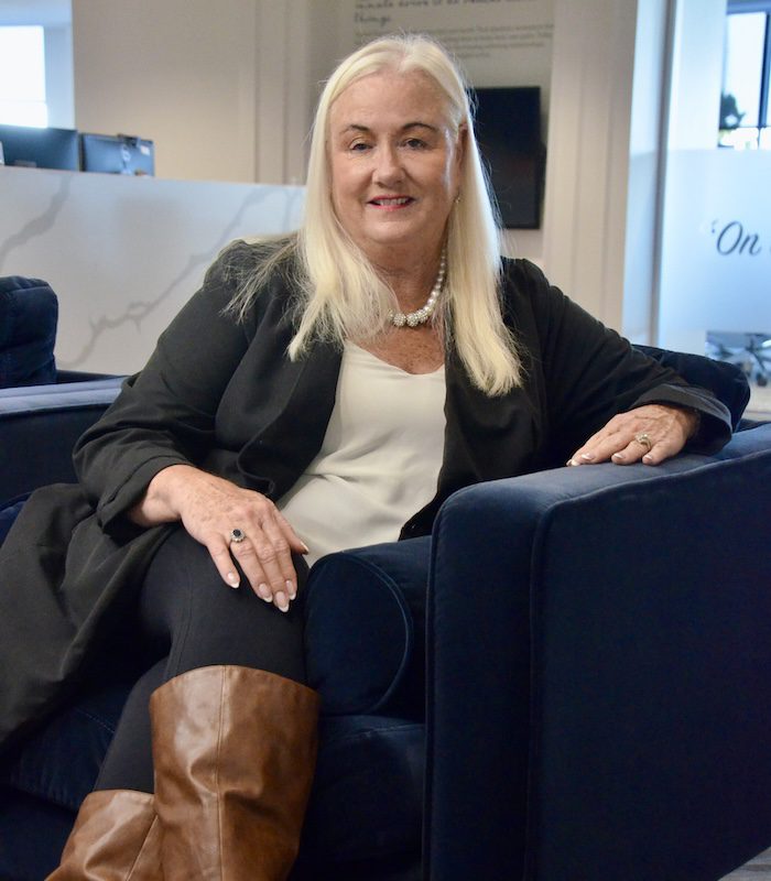 Lisa Dawson-Knight